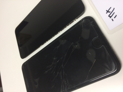 ガラスが割れてしまったiPhone7Plus修理
