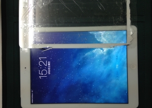 ipad Air repair_ガラス割れ修理