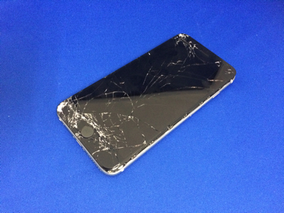 ガラスが割れてしまったiPhone6 Plusの修理